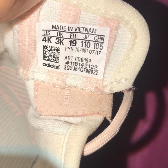 Toddler adidas shoes - Picture 4 of 4